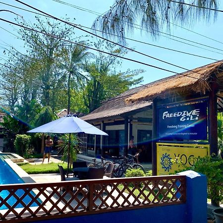 The Yoga Garden Hotel Gili Trawangan Exterior foto