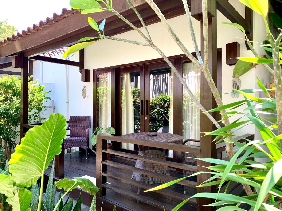 The Yoga Garden Hotel Gili Trawangan Exterior foto